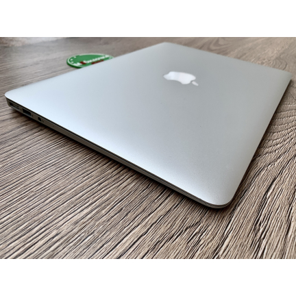 Apple MacBook Air 13 128GB (MMGF2 - 2015) Silver Хорошее Б/У